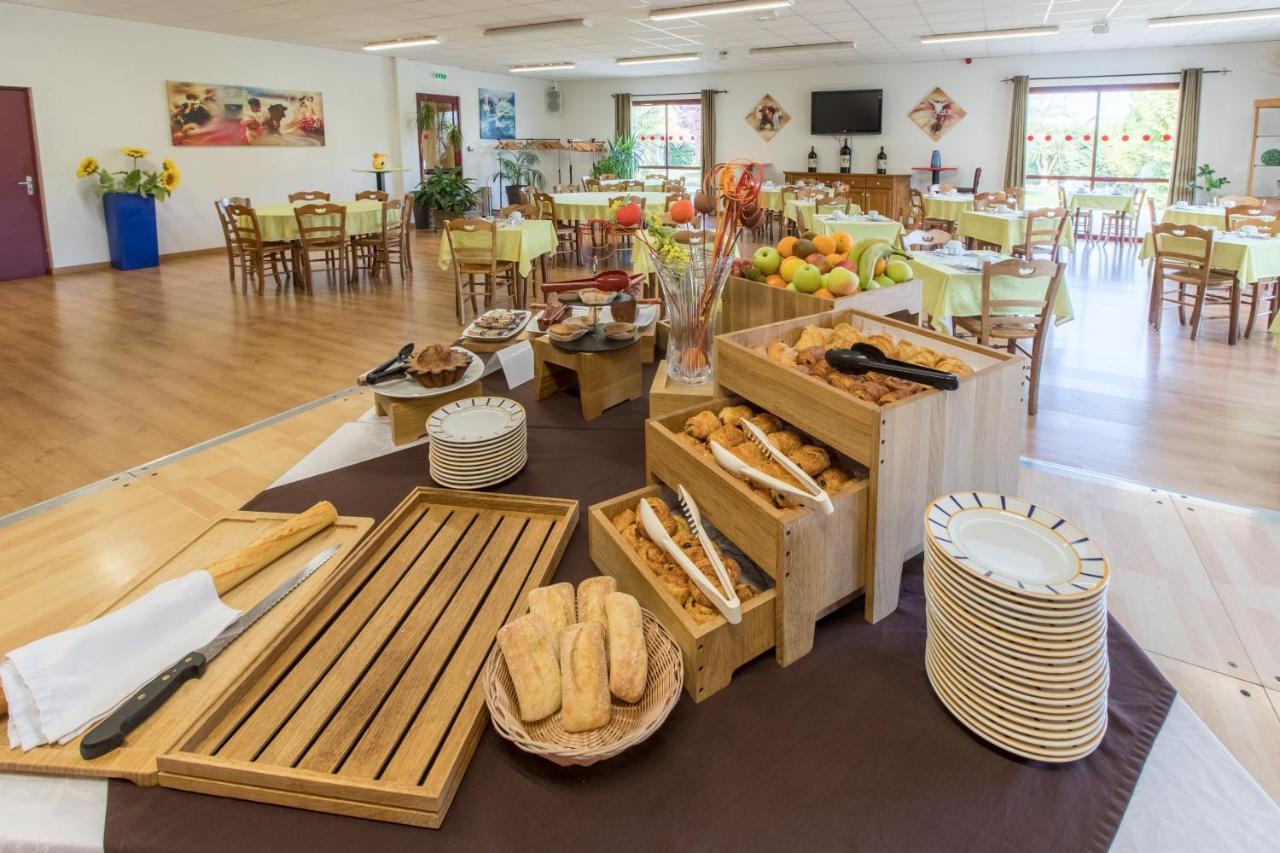 Logis Hotel Restaurant Solenca Nogaro Eksteriør bilde