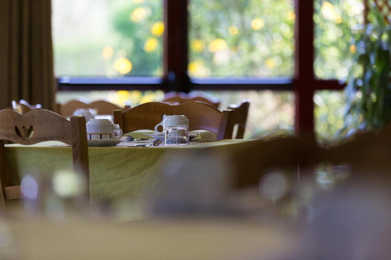 Logis Hotel Restaurant Solenca Nogaro Eksteriør bilde